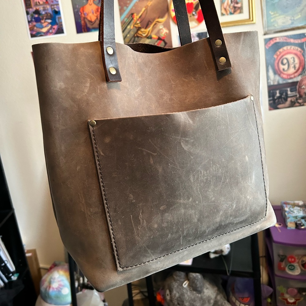 Portland leather goods tote